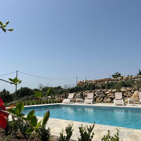Villa MiRò, stupenda villa con piscina privata Castellammare del Golfo Exterior foto